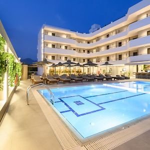 Nicolas Grand Suites, Adults Only